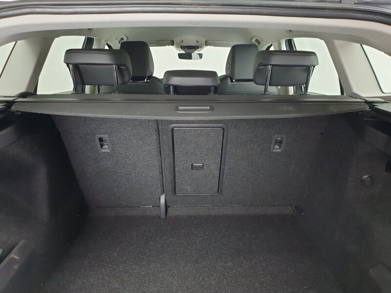 More views of Skoda Enyaq