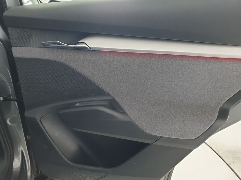 More views of Skoda Enyaq