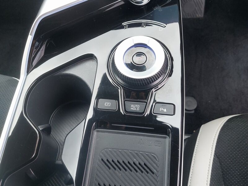 More views of Kia EV6