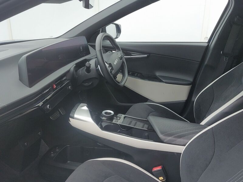 More views of Kia EV6