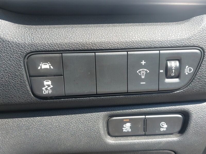 More views of Kia e-Niro