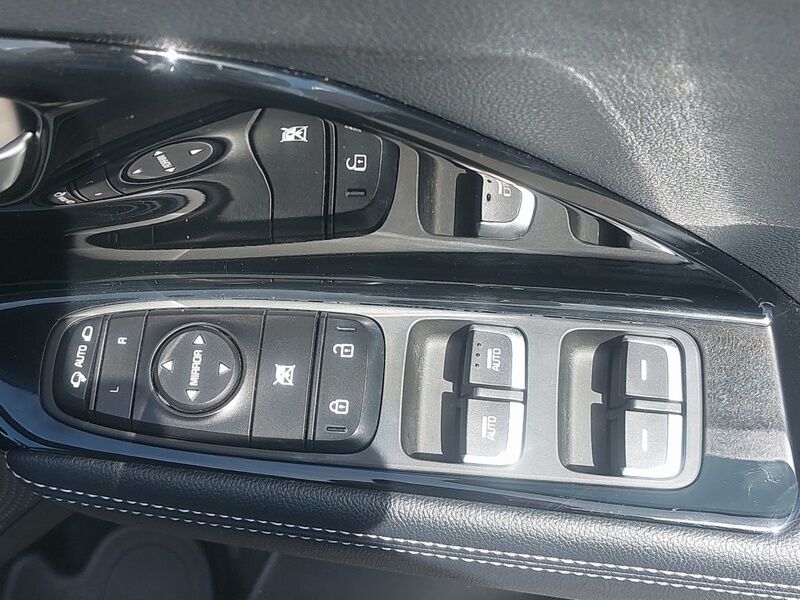 More views of Kia e-Niro