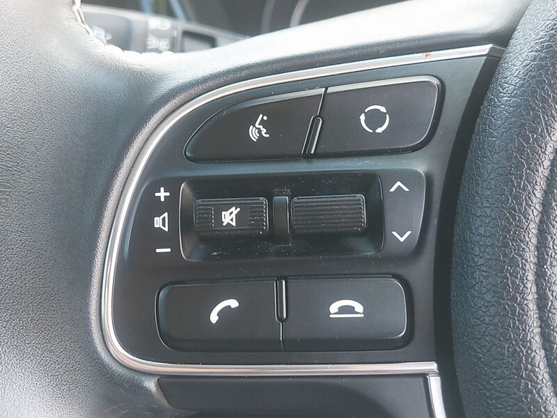 More views of Kia e-Niro