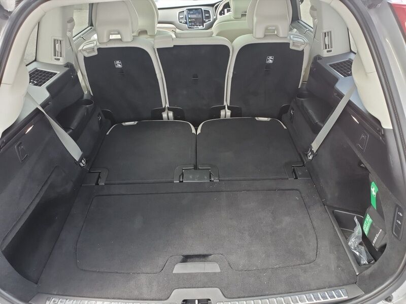 More views of Volvo XC90