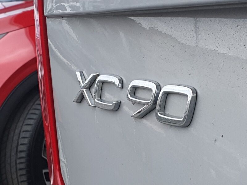 More views of Volvo XC90
