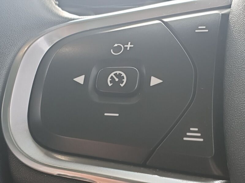 More views of Volvo XC60