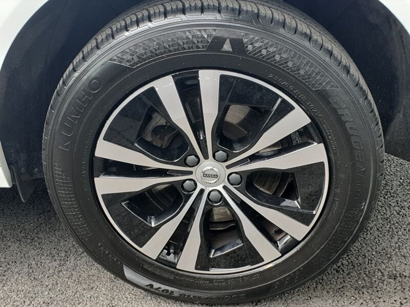 More views of Volvo XC60