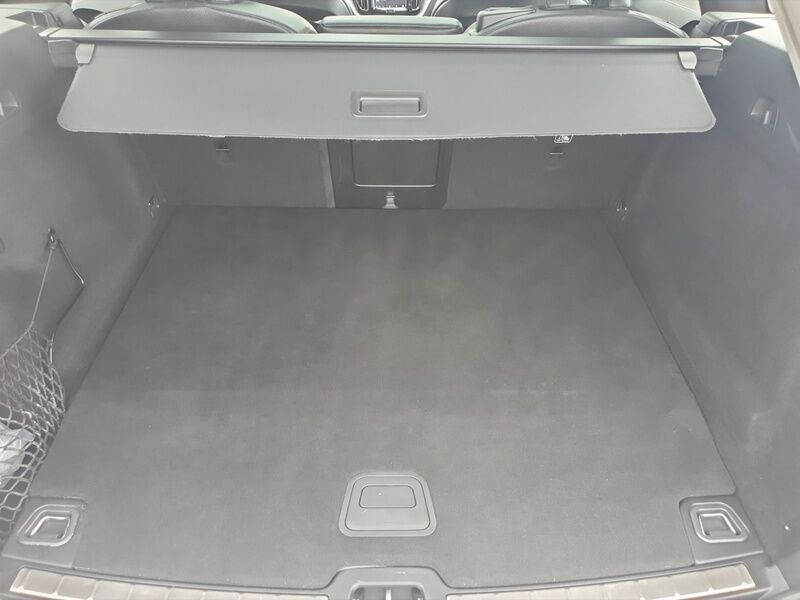 More views of Volvo XC60