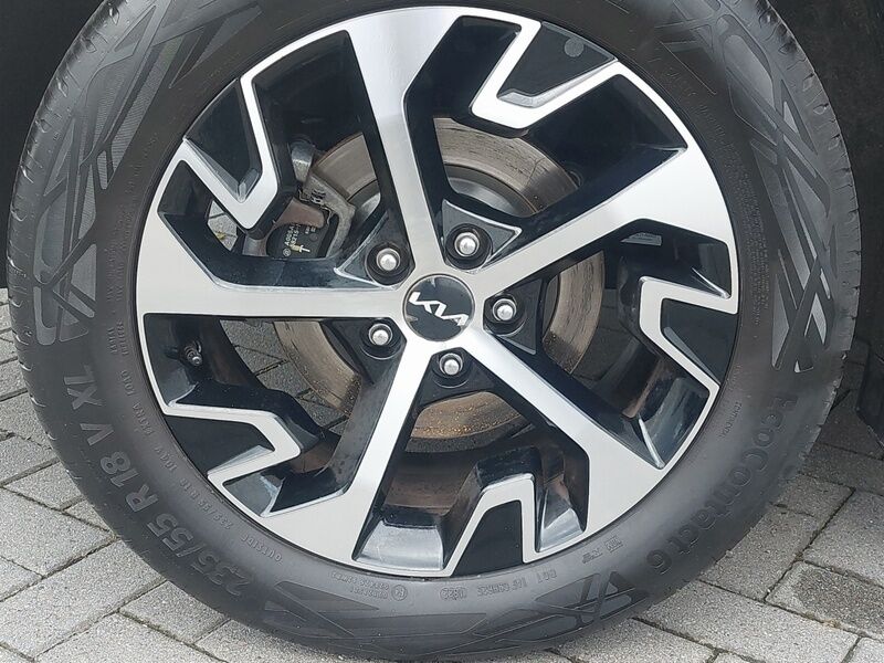More views of Kia Sportage