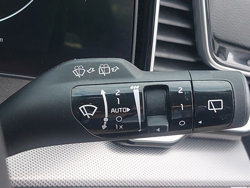 More views of Kia Sportage