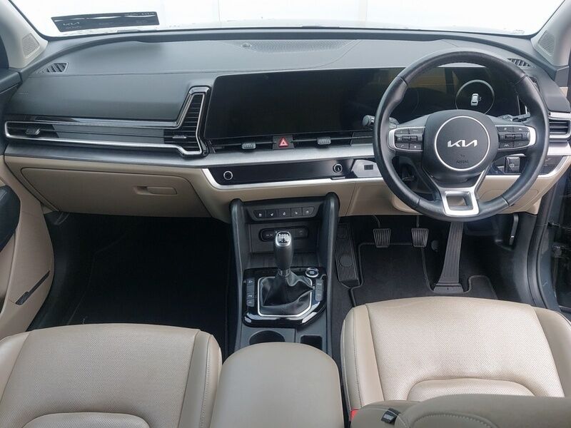 More views of Kia Sportage