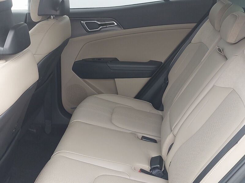 More views of Kia Sportage