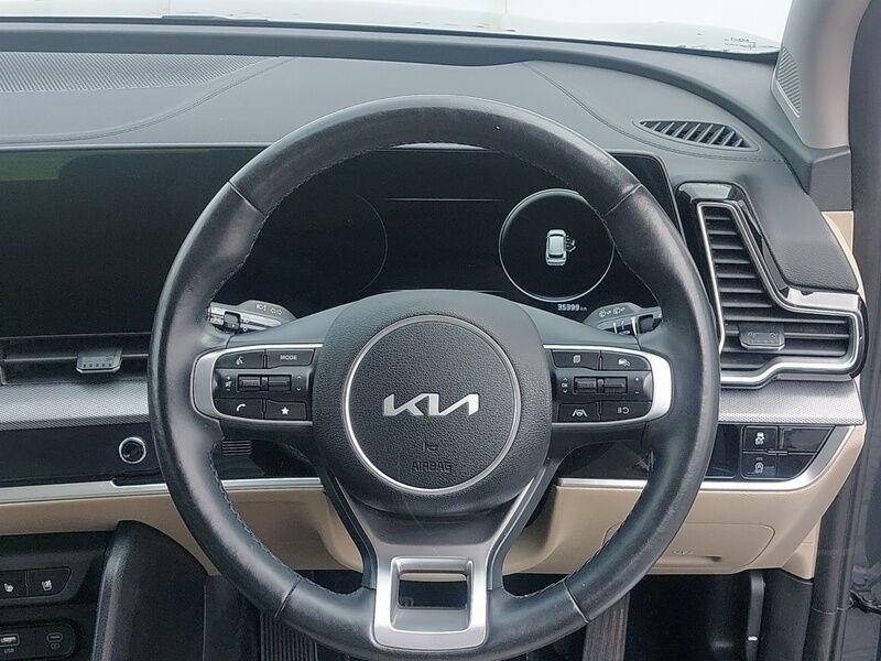 More views of Kia Sportage