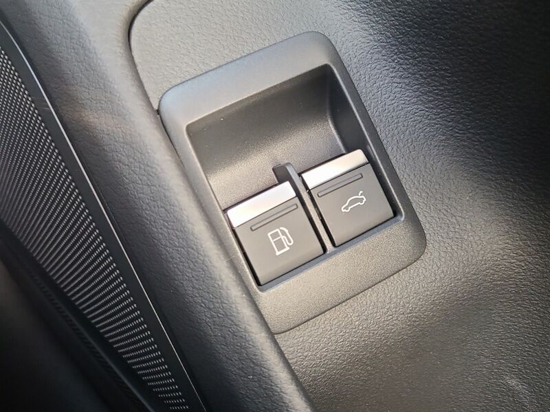 More views of Audi A6