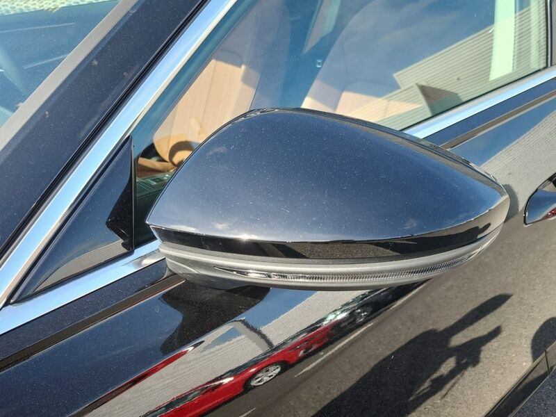 More views of Audi A6