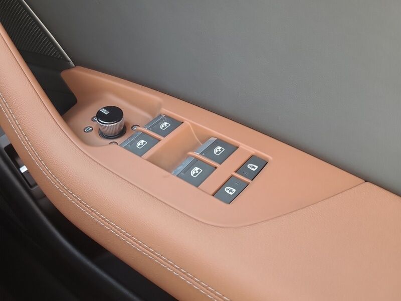 More views of Audi A6