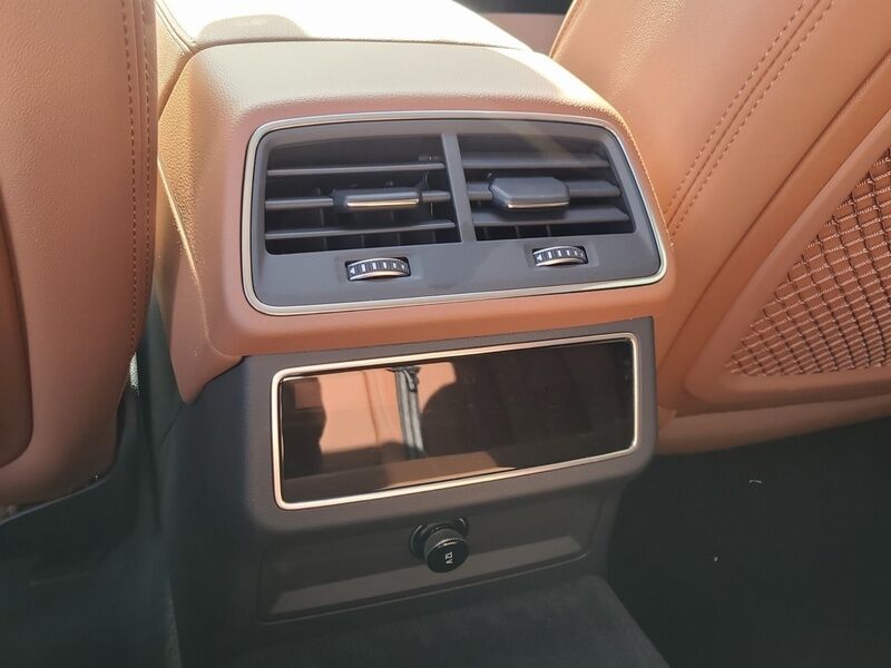 More views of Audi A6