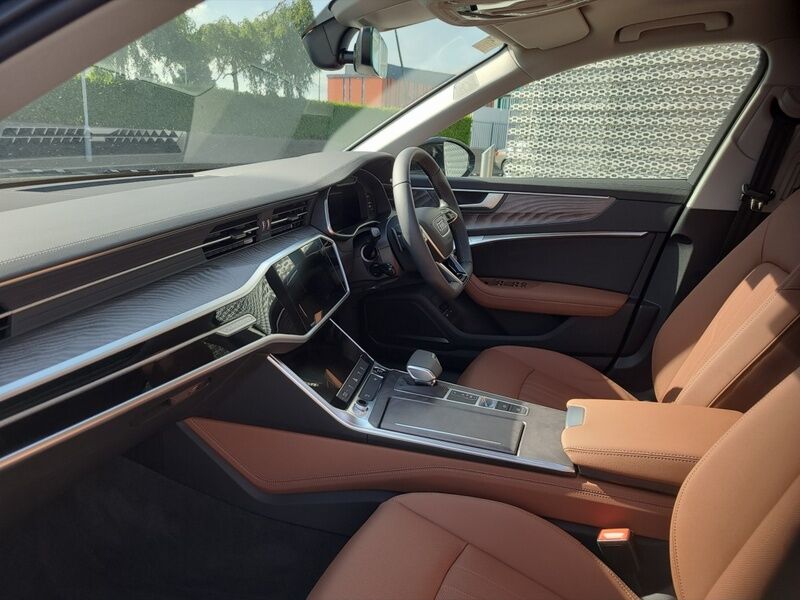 More views of Audi A6