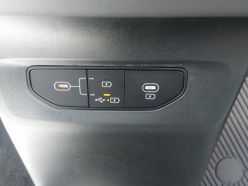 More views of Kia EV6