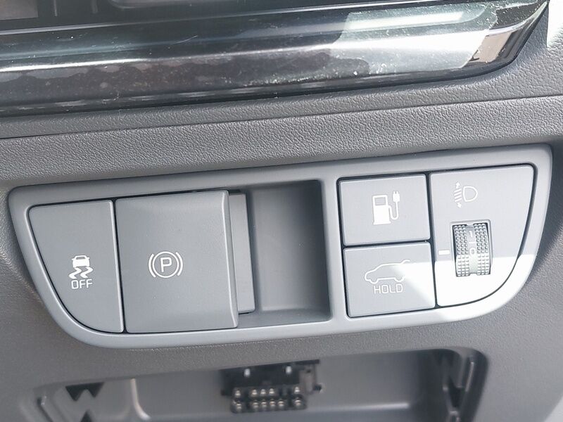 More views of Kia EV6