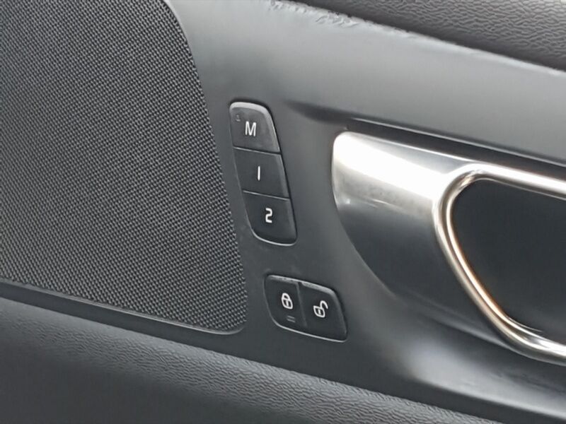 More views of Volvo V60