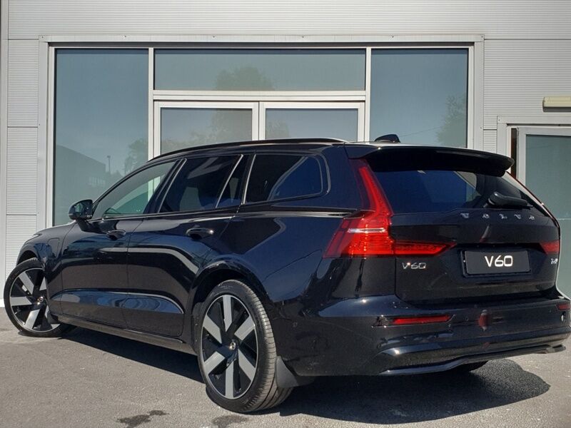 More views of Volvo V60