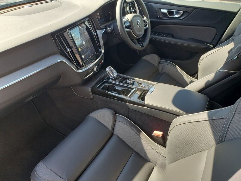 More views of Volvo V60