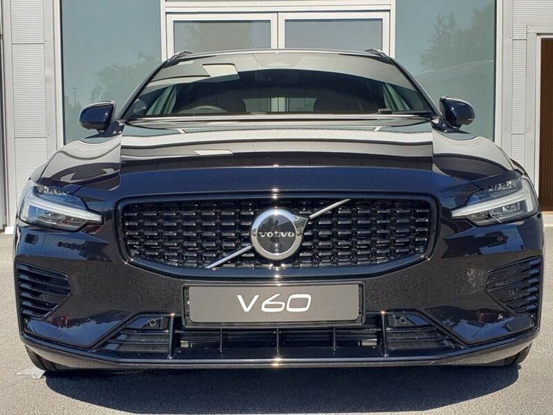 More views of Volvo V60