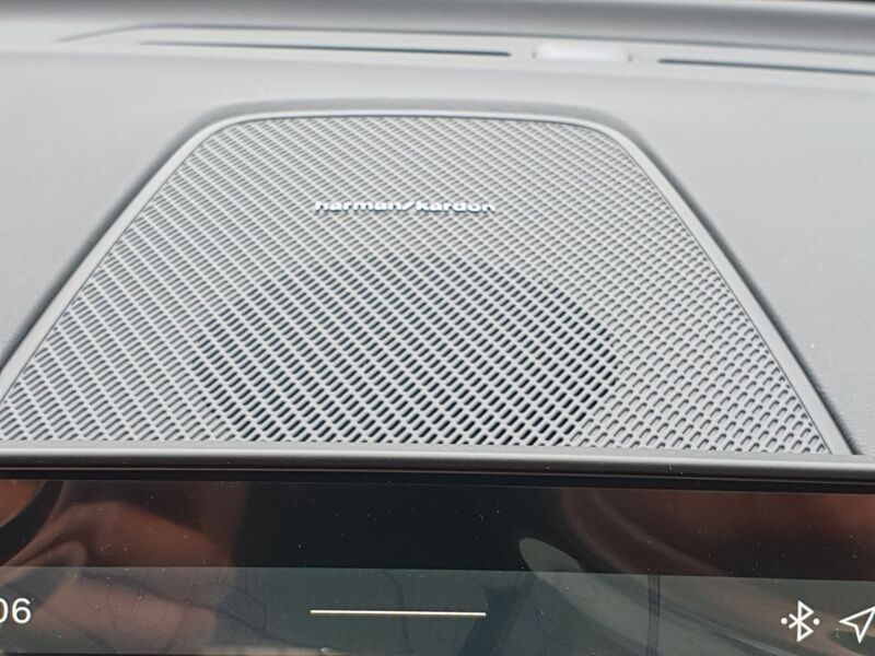 More views of Volvo XC60