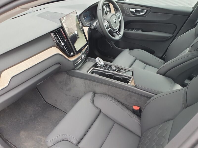 More views of Volvo XC60