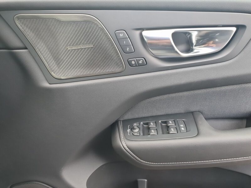 More views of Volvo XC60