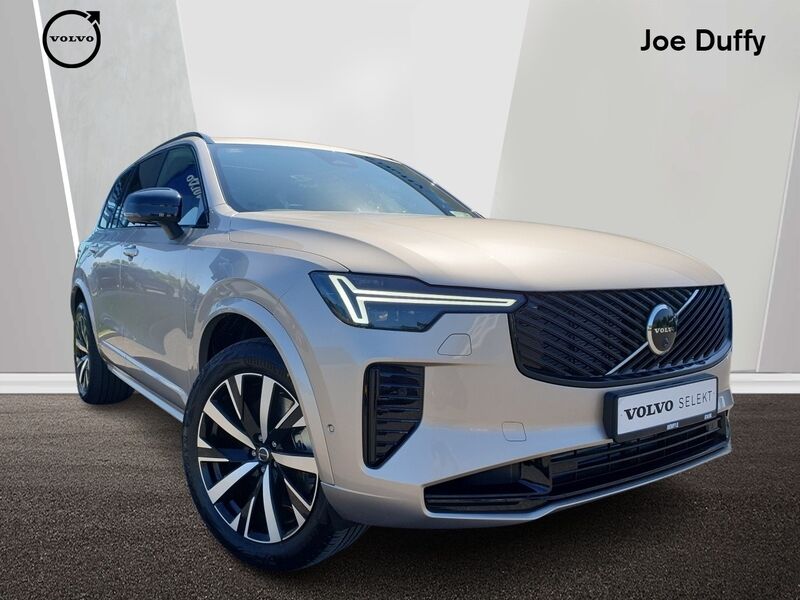 More views of Volvo XC90