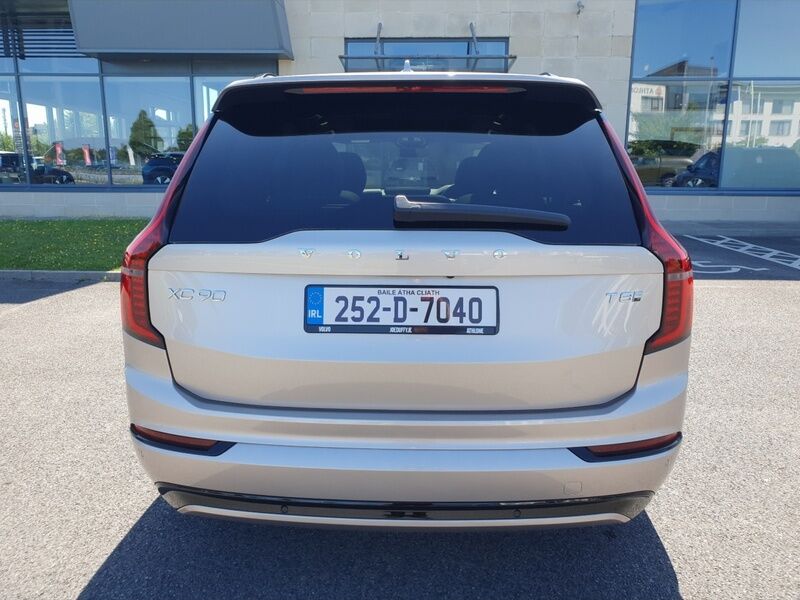 More views of Volvo XC90