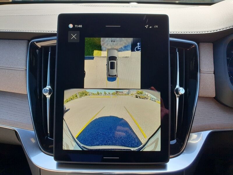 More views of Volvo XC90