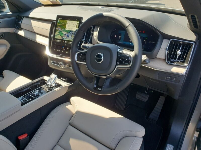 More views of Volvo XC90
