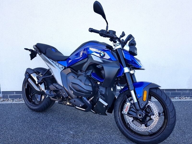 More views of BMW R 1300 R