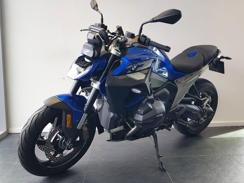 More views of BMW R 1300 R