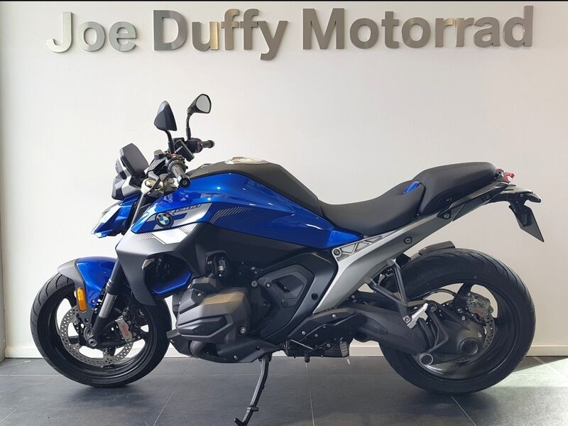 More views of BMW R 1300 R