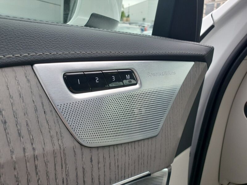 More views of Volvo XC90