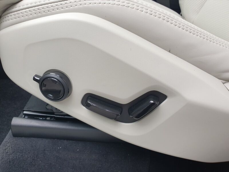 More views of Volvo XC90