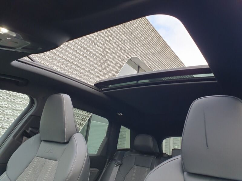 More views of Audi Q6 e-tron