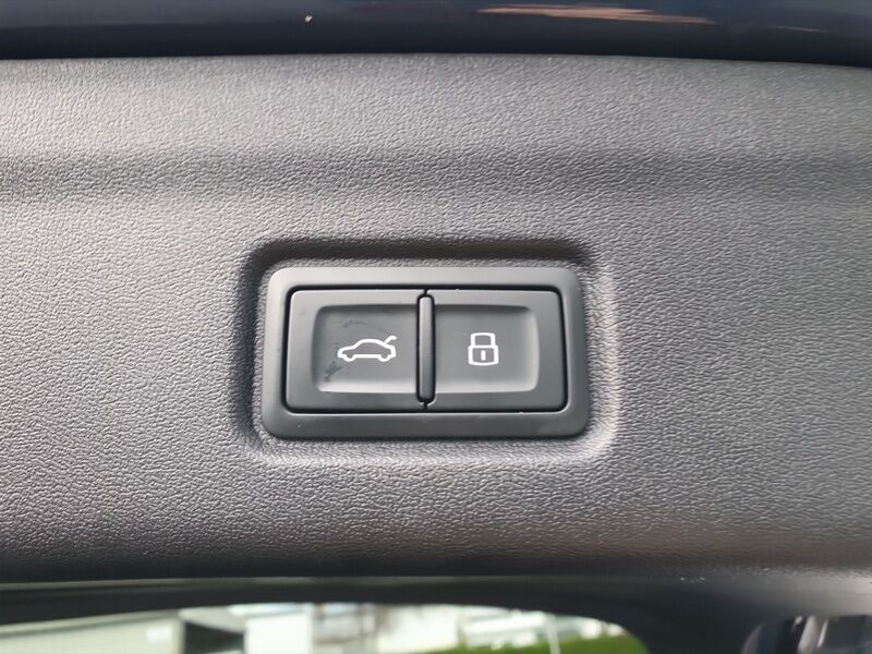 More views of Audi Q6 e-tron