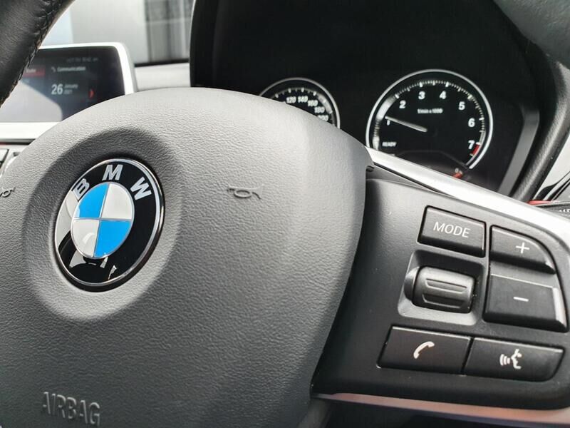 More views of BMW X1