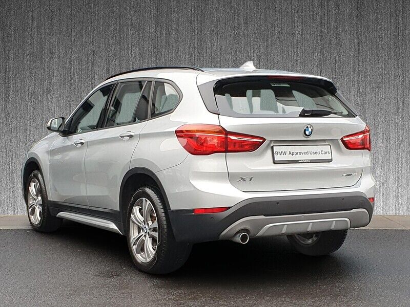 More views of BMW X1