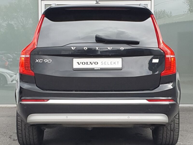 More views of Volvo XC90