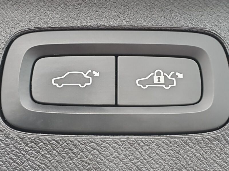 More views of Volvo XC90