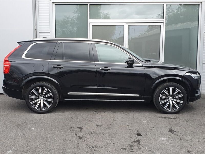 More views of Volvo XC90