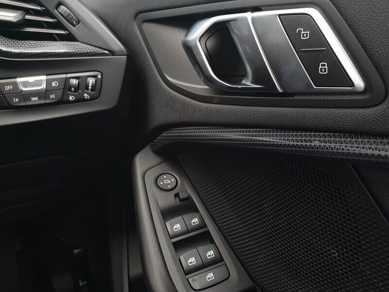 More views of BMW 1 Series