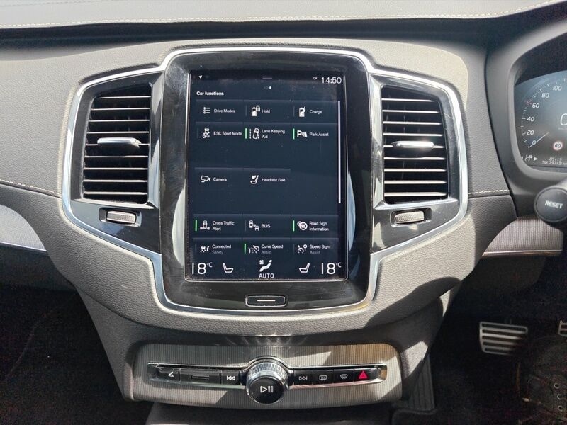 More views of Volvo XC90