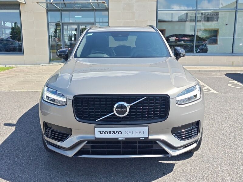 More views of Volvo XC90
